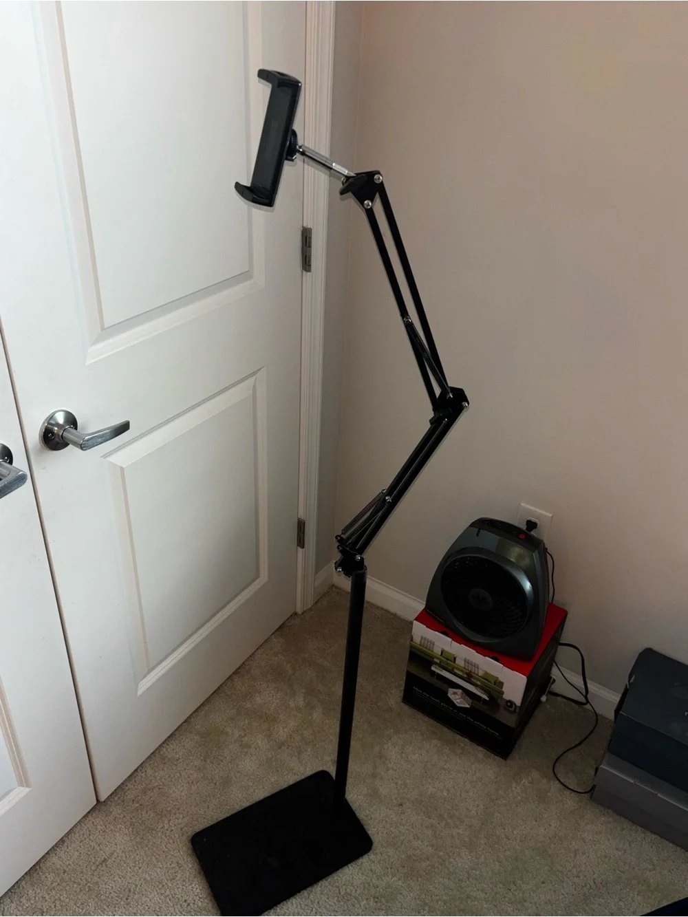 Adjustable Black Floor Mount Tablet/Phone Holder